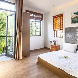 Seashine Apartment